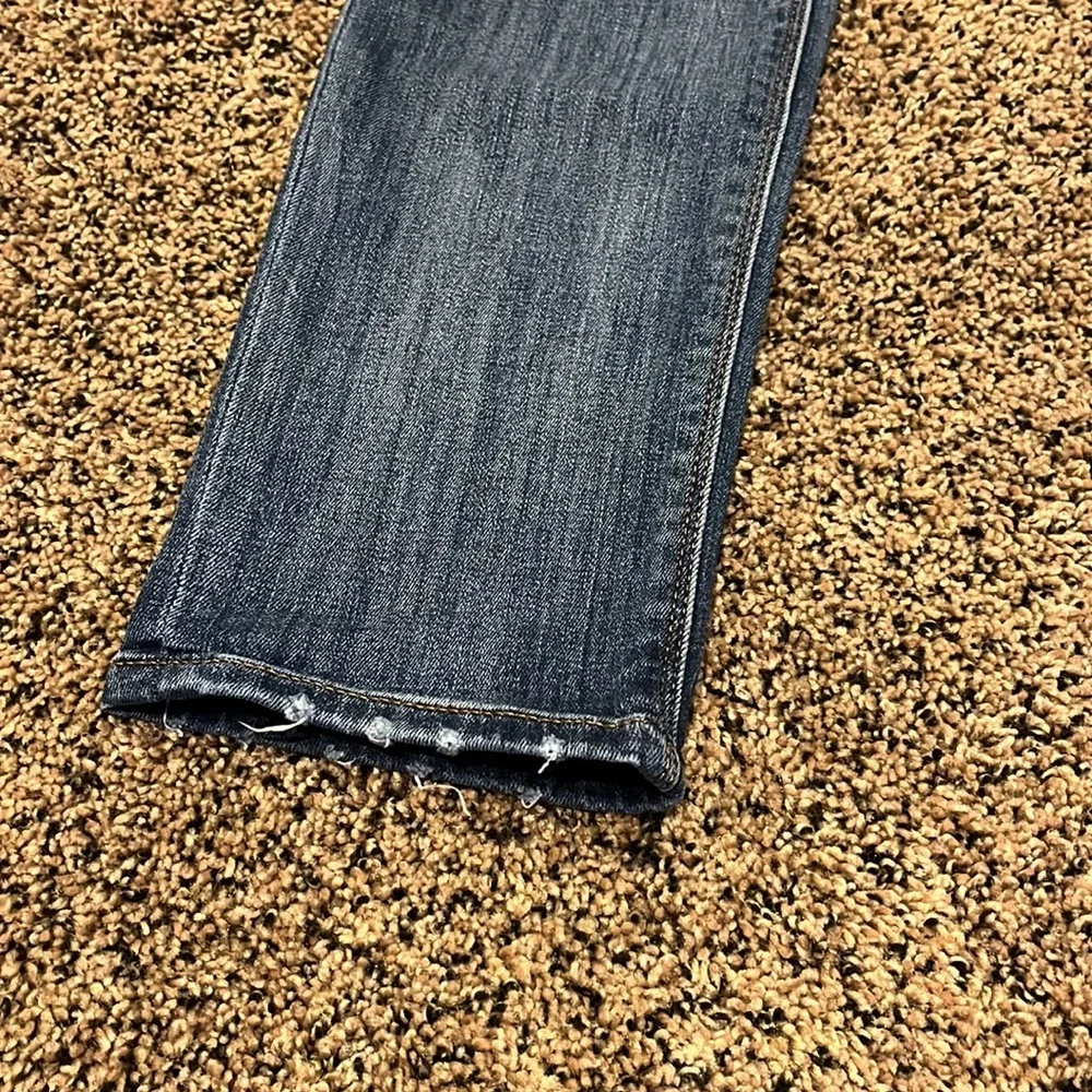 Express Mid Rise Jeans - Picture 4 of 5